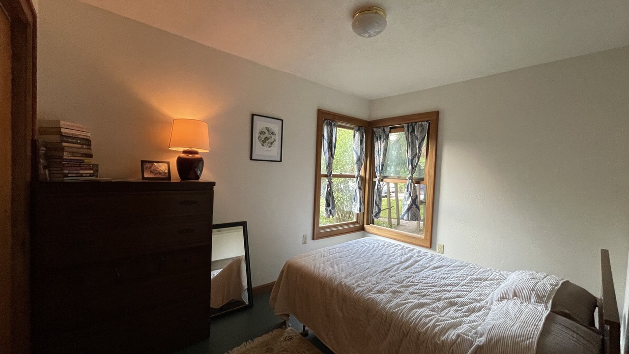 Photo of Bedroom in Leadsville