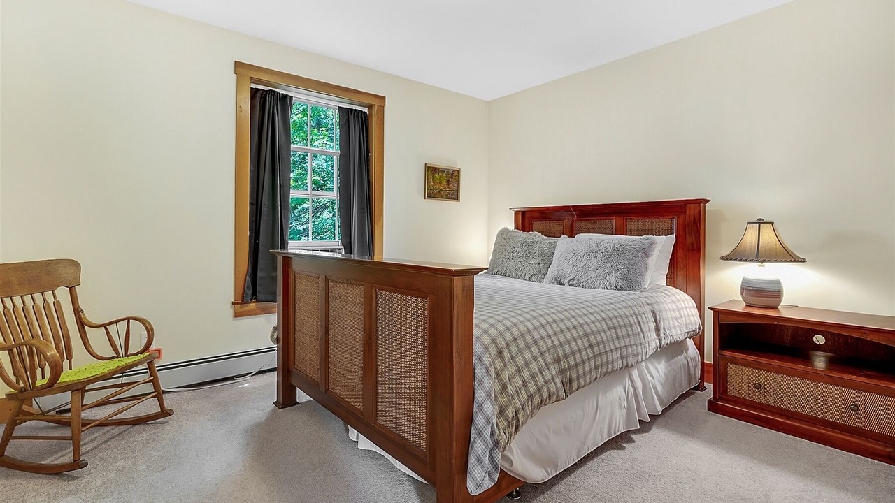 Photo of Bedroom in Bethel