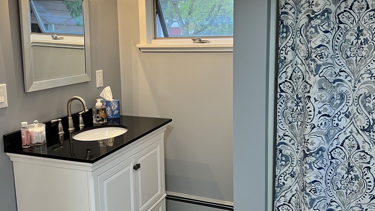 Photo of Bathroom in Niagara County