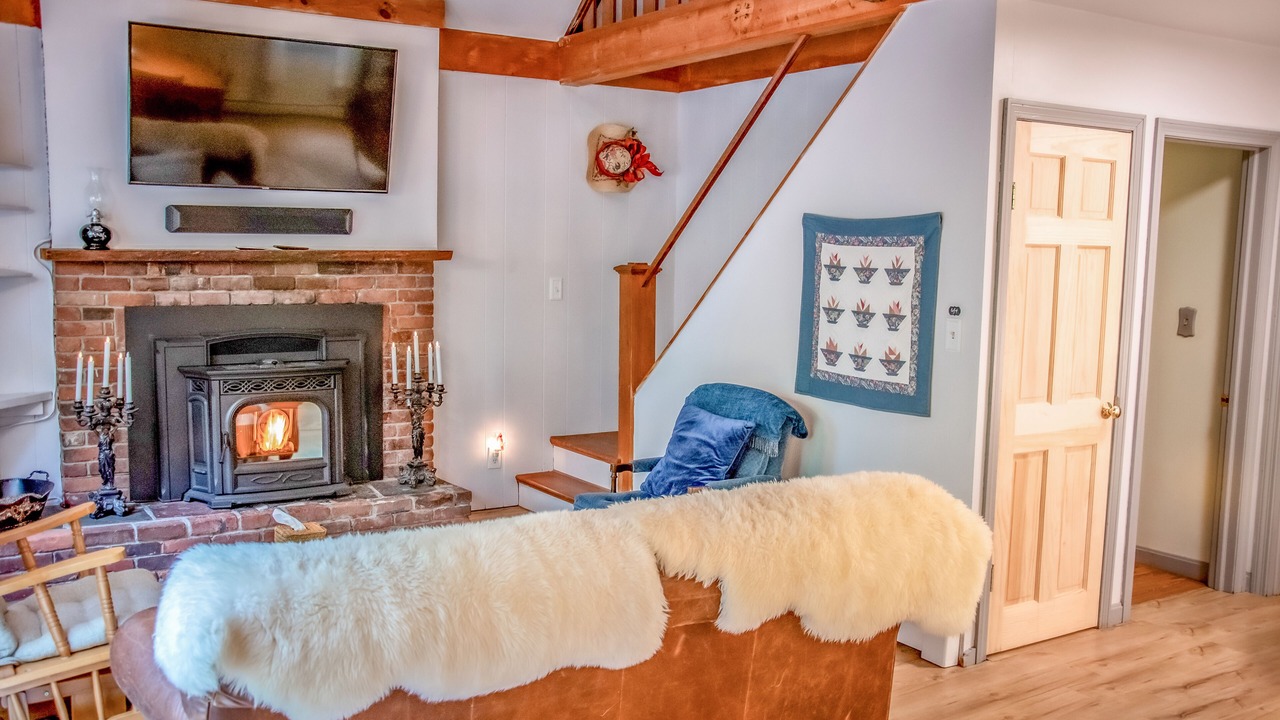 Photo of Livingroom in Weston