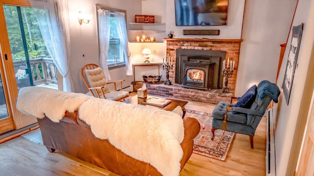 Photo of Livingroom in Weston