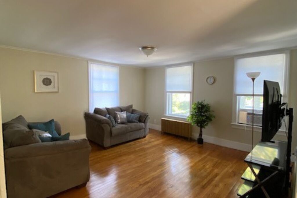 Photo of Livingroom in Gloversville
