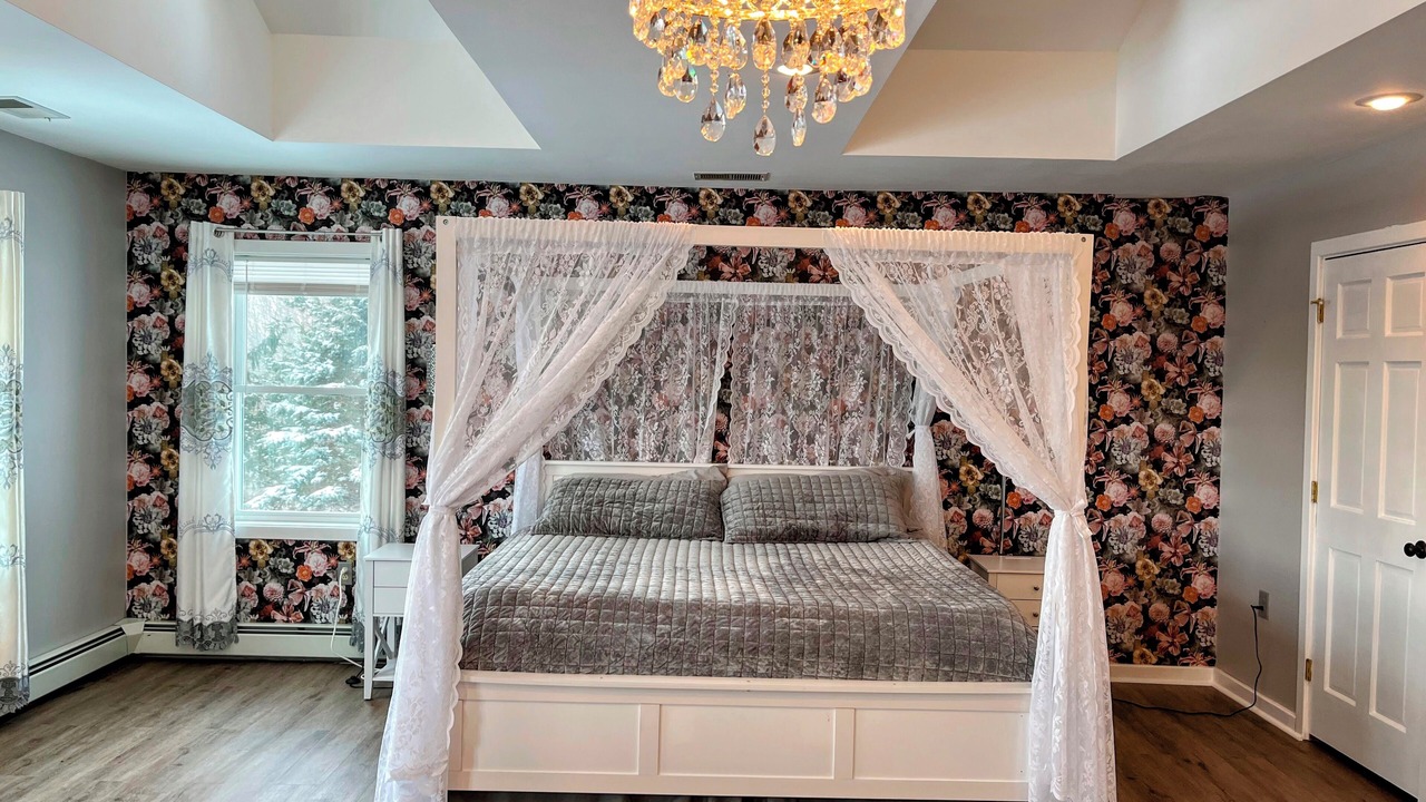 Photo of Bedroom in Liberty