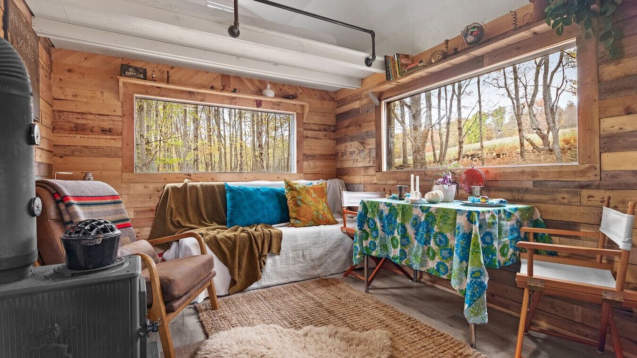 Photo of Livingroom in Bovina Center