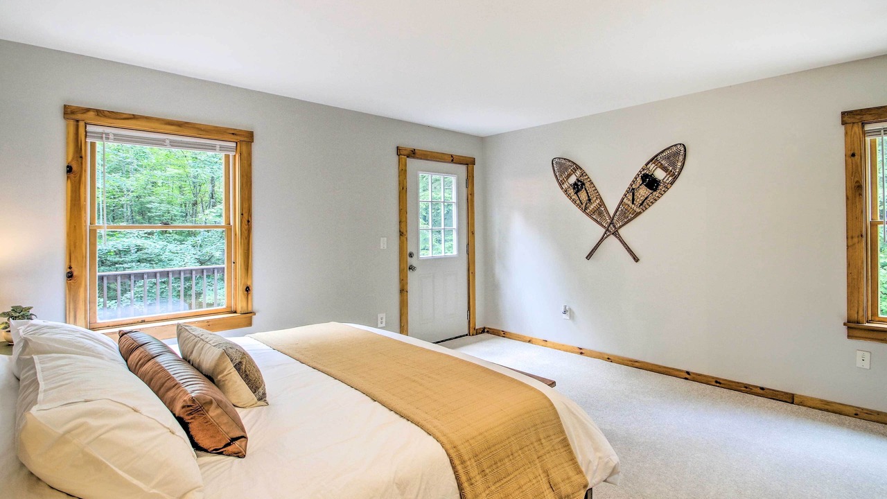 Photo of Bedroom in New Durham