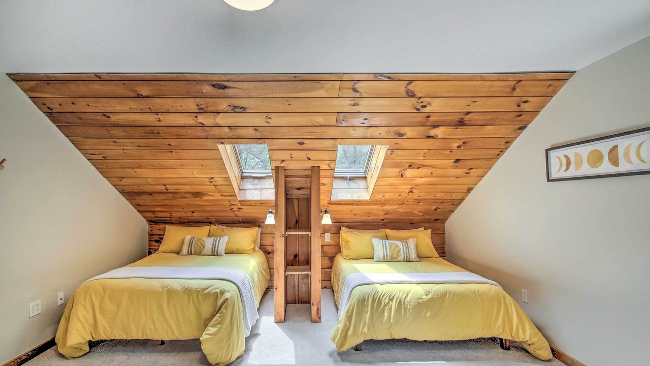 Photo of Bedroom in New Durham