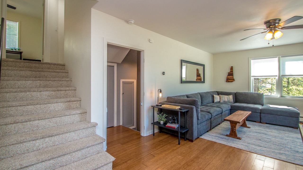Photo of Livingroom in Madison