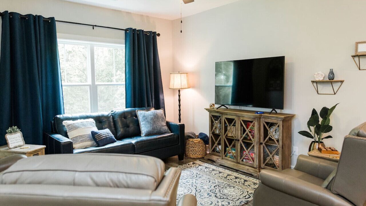 Photo of Livingroom in Forest