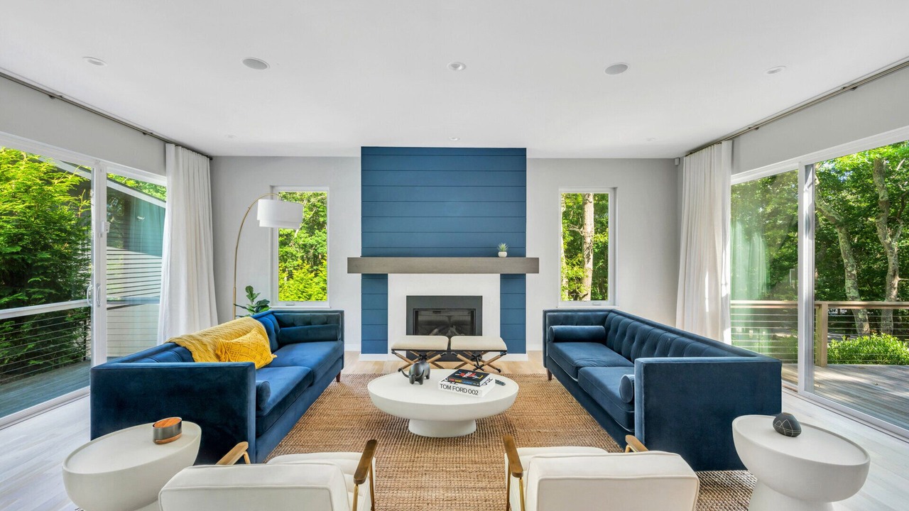 Photo of Livingroom in Water Mill