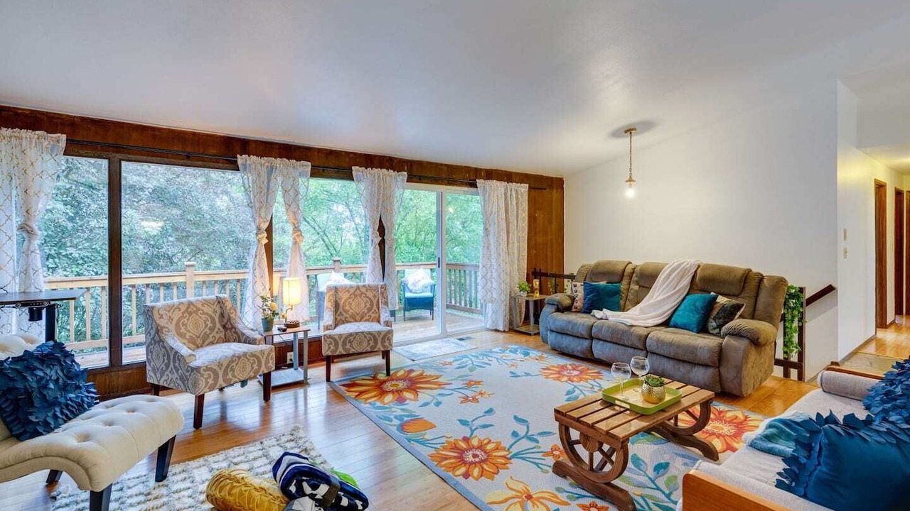 Photo of Bedroom in Lake Forest Park