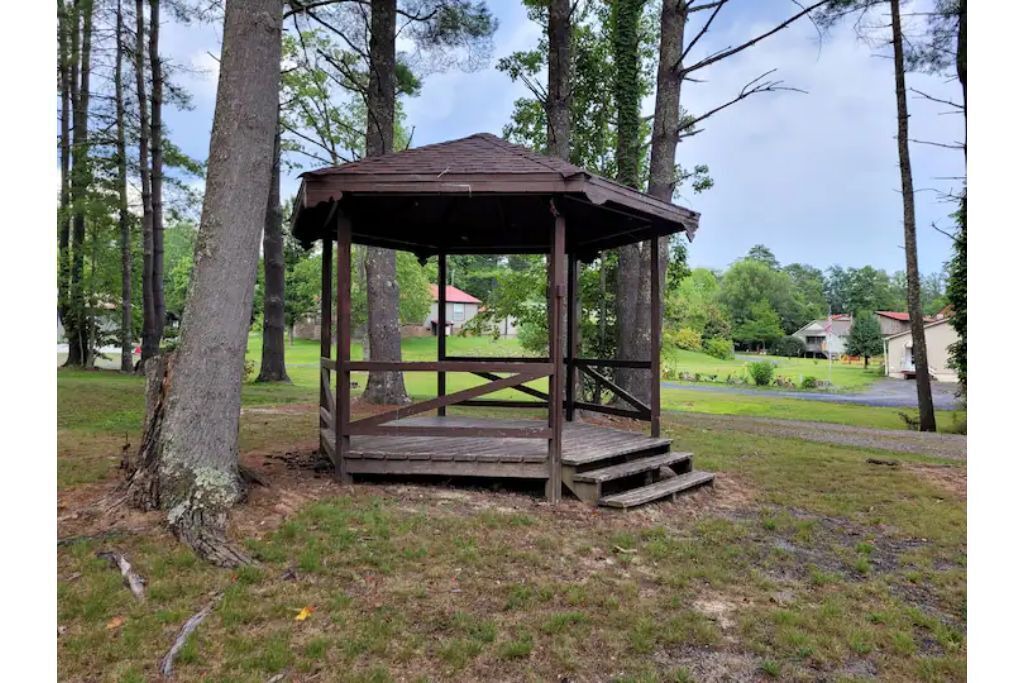 Photo of Outdoor in Pipestem