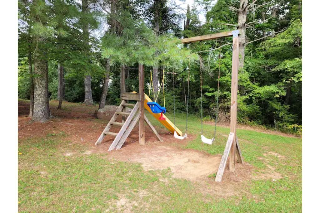 Photo of Others in Pipestem