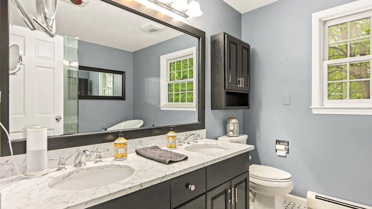 Photo of Bathroom in Hampton