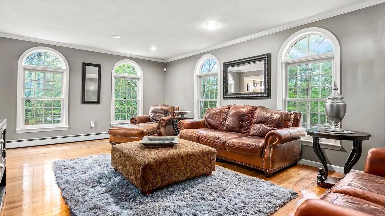 Photo of Livingroom in Hampton
