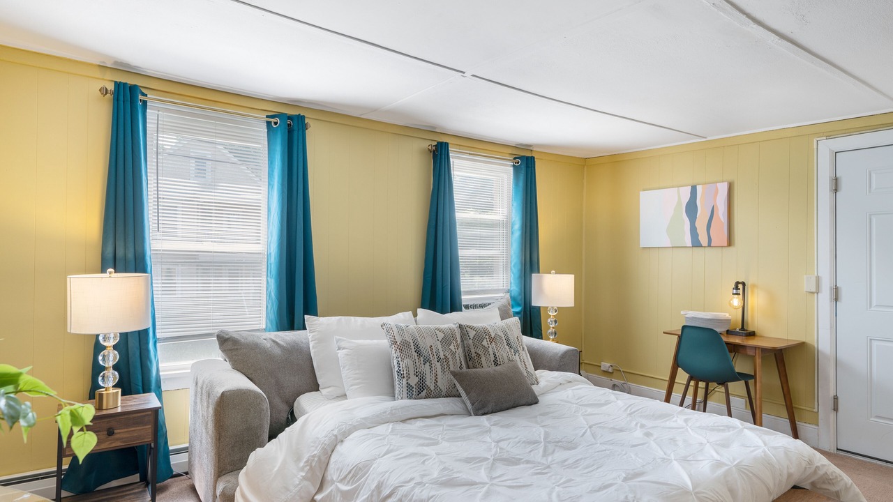 Photo of Bedroom in Poughkeepsie