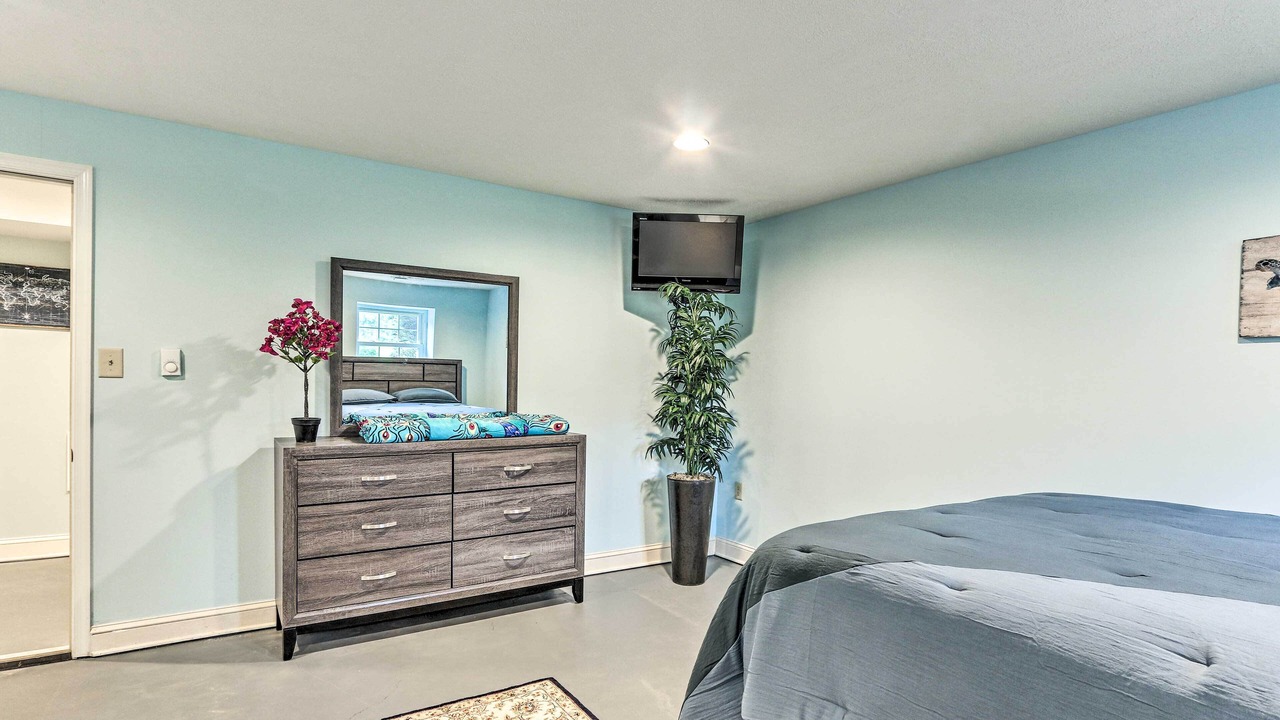 Photo of Bedroom in Charles Town