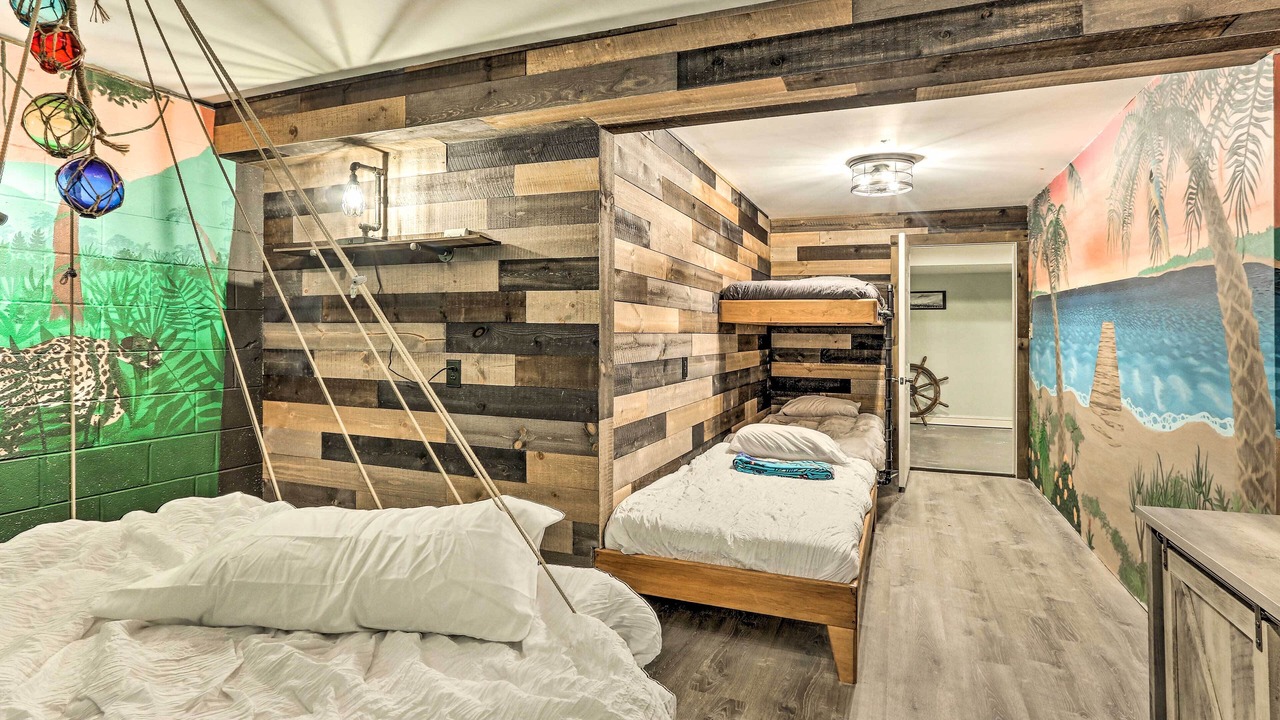 Photo of Bedroom in Charles Town