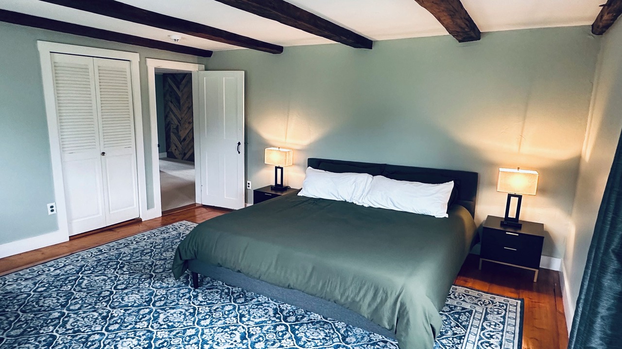 Photo of Bedroom in New London