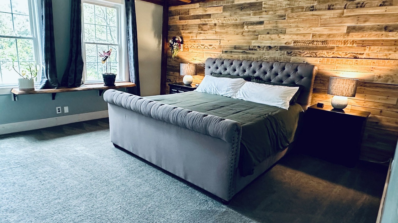 Photo of Bedroom in New London