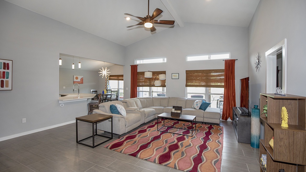 Photo of Livingroom in Dickinson