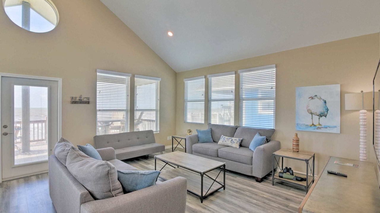 Photo of Livingroom in Port Bolivar