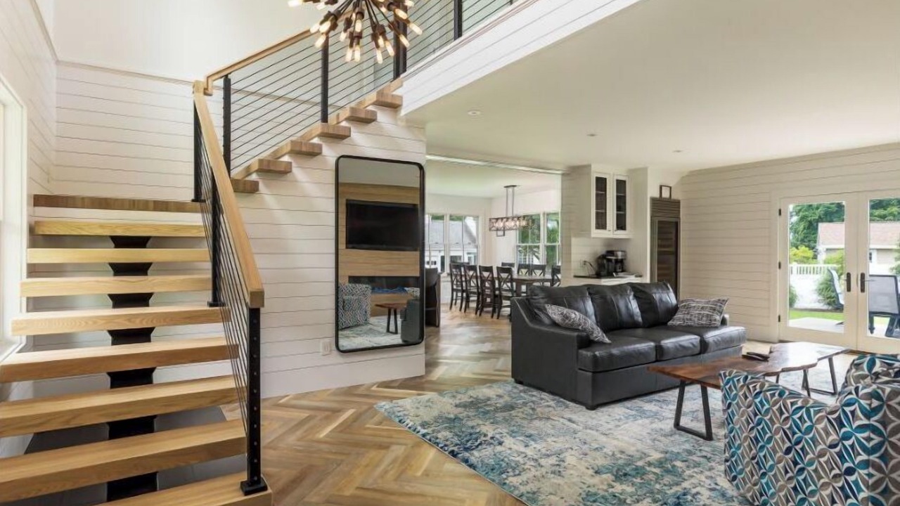 Photo of Livingroom in Wolfeboro