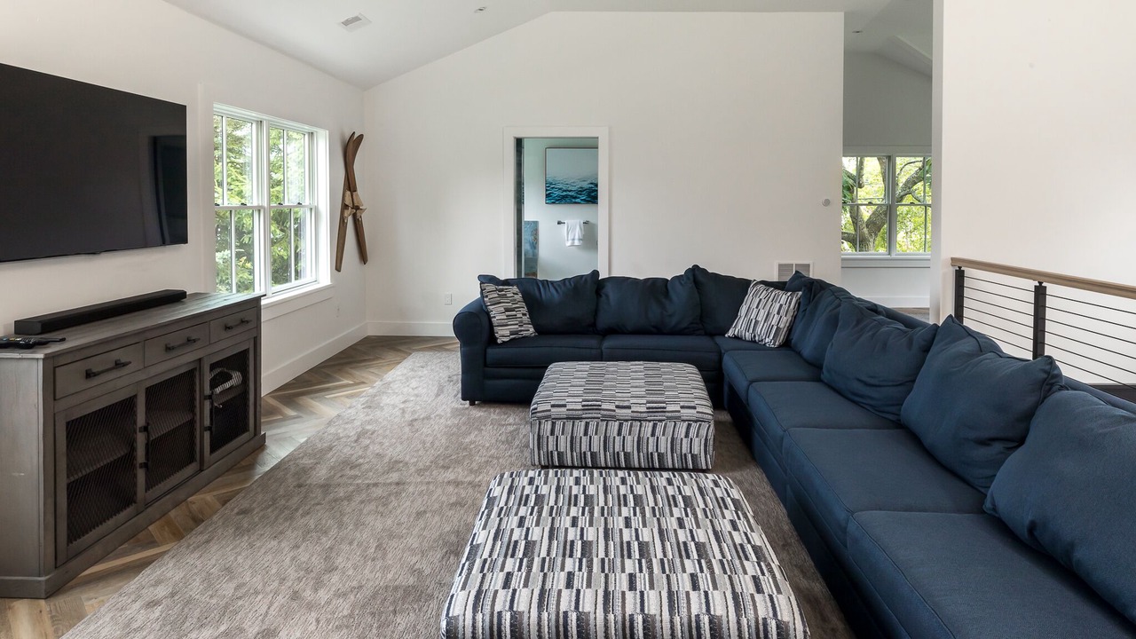 Photo of Livingroom in Wolfeboro