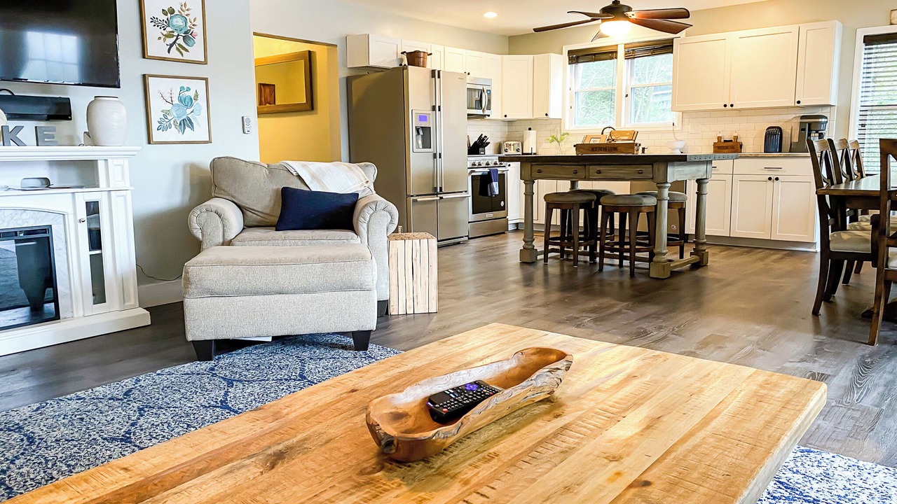 Photo of Livingroom in Fort Ann