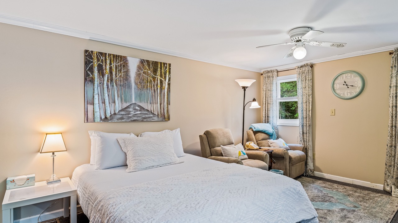 Photo of Bedroom in Diamond Point