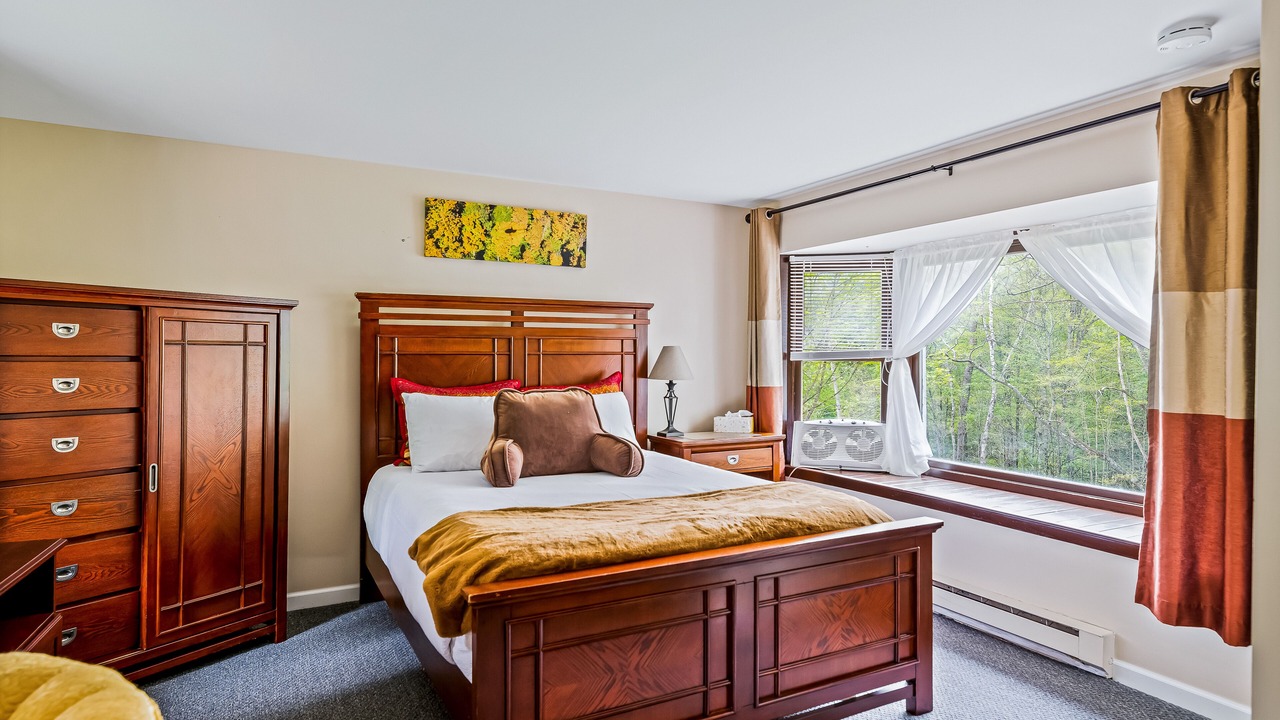 Photo of Bedroom in Diamond Point
