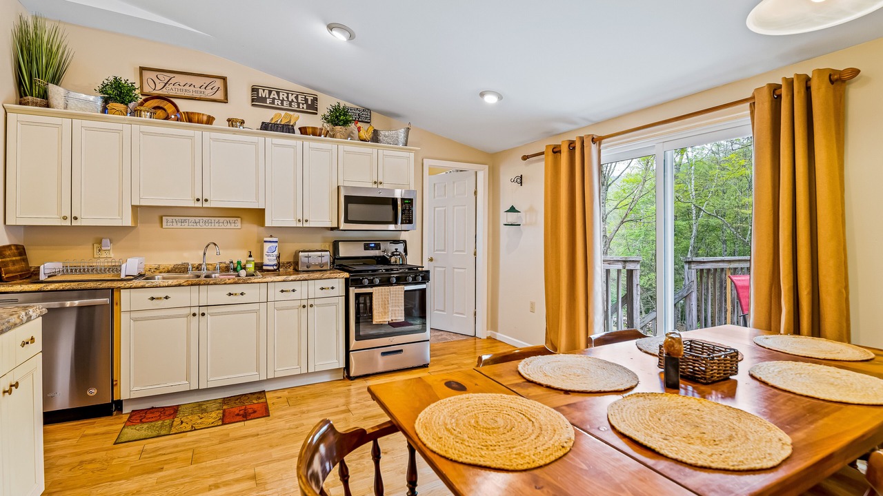 Photo of Kitchen in Diamond Point