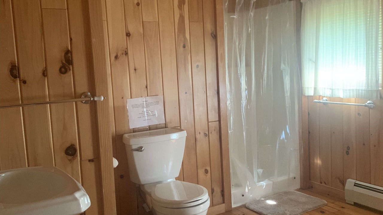 Photo of Bathroom in Inlet