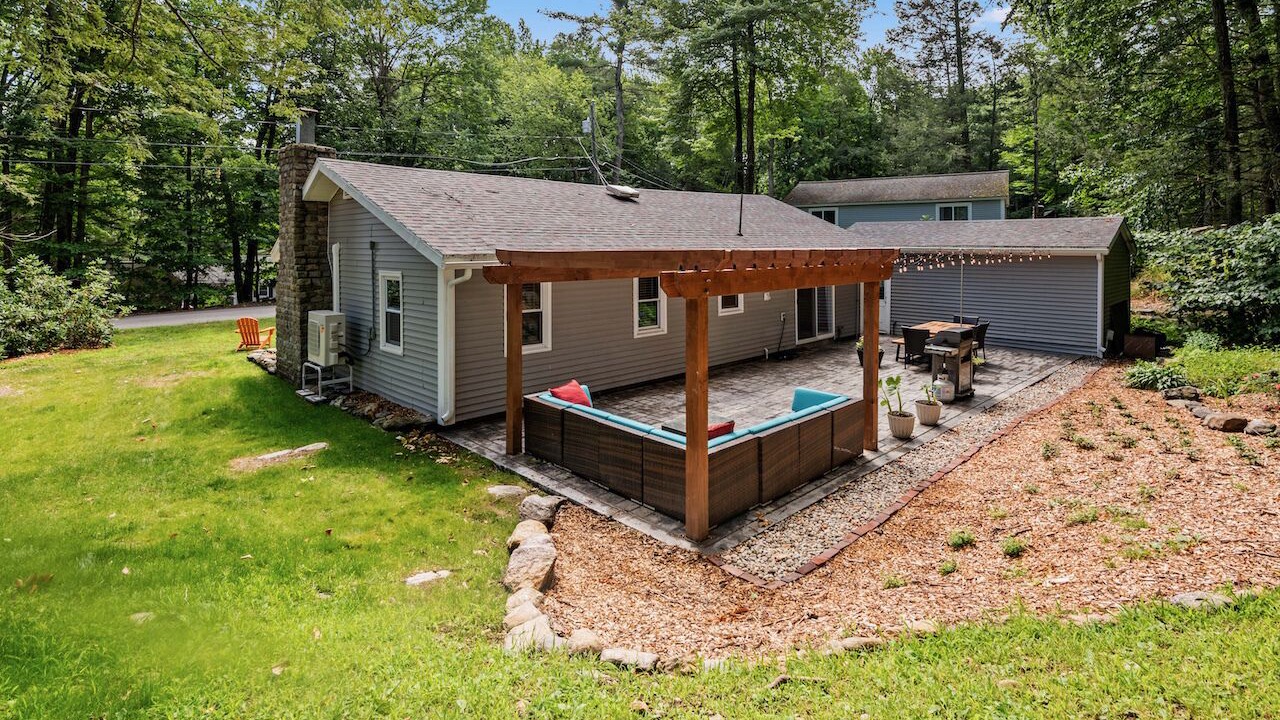 Photo of Outdoor in Farmington