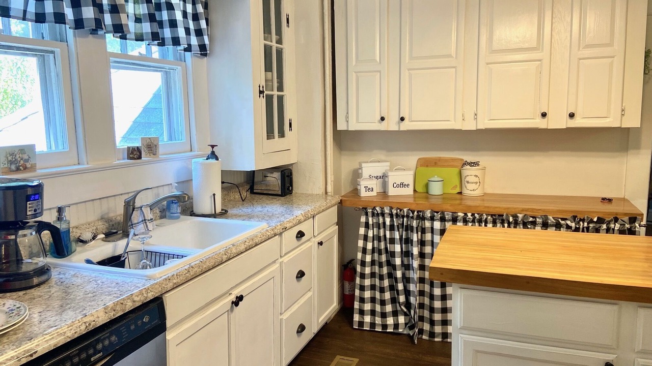 Photo of Kitchen in Greenbush