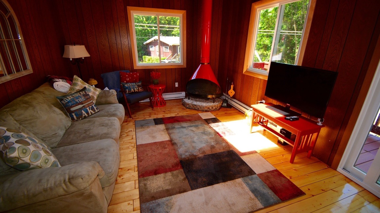 Photo of Livingroom in Meredith
