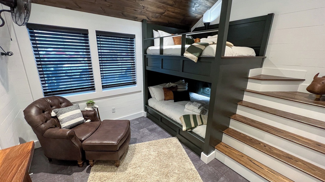 Photo of Bedroom in Lake George