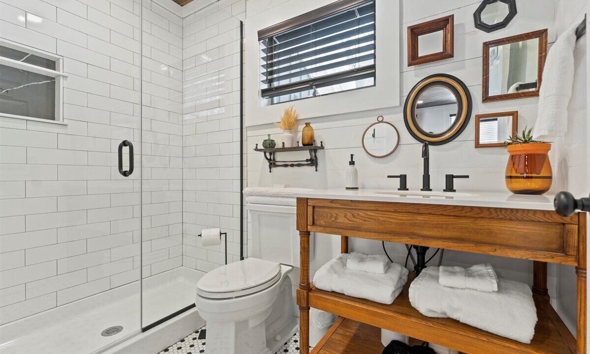 Photo of Bathroom in Lake George