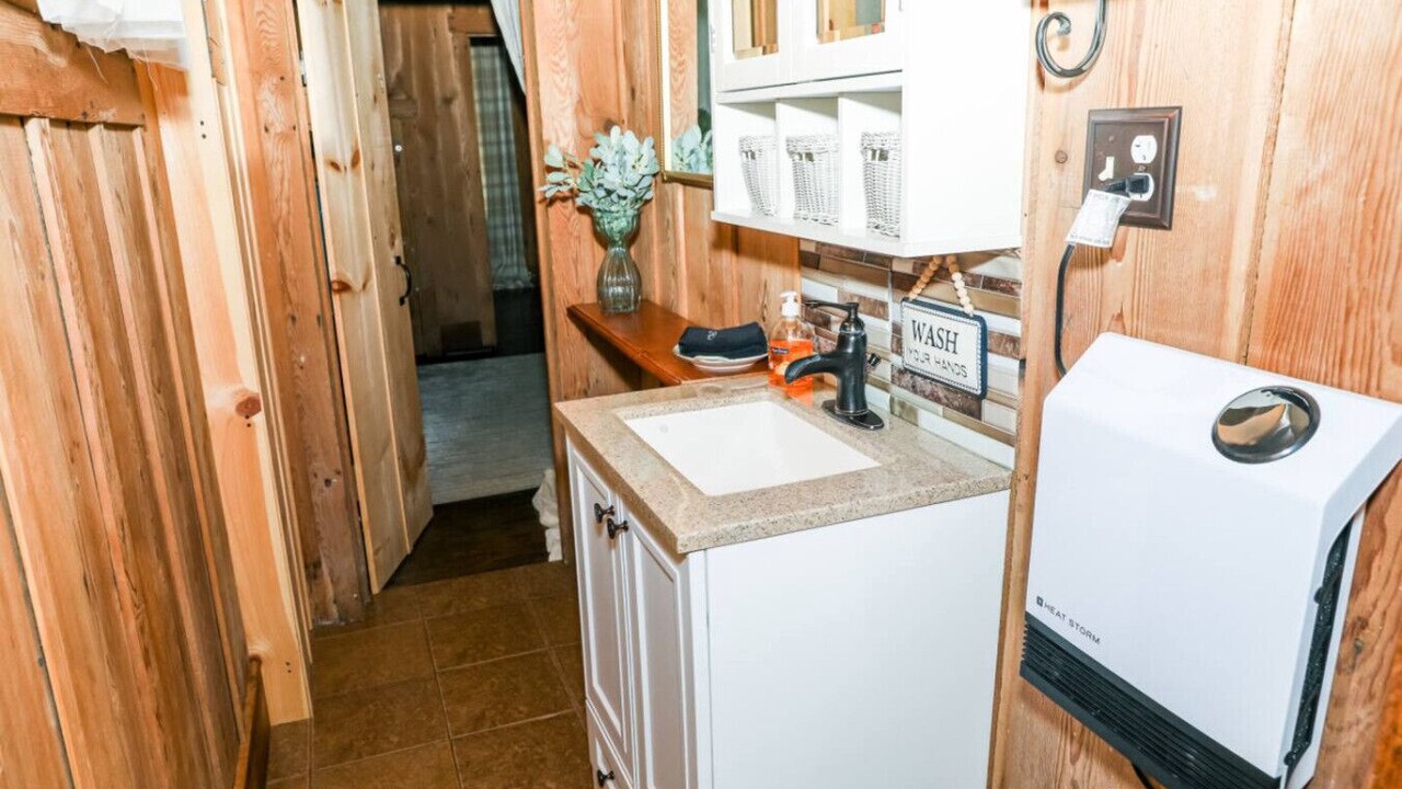 Photo of Bathroom in Vesta