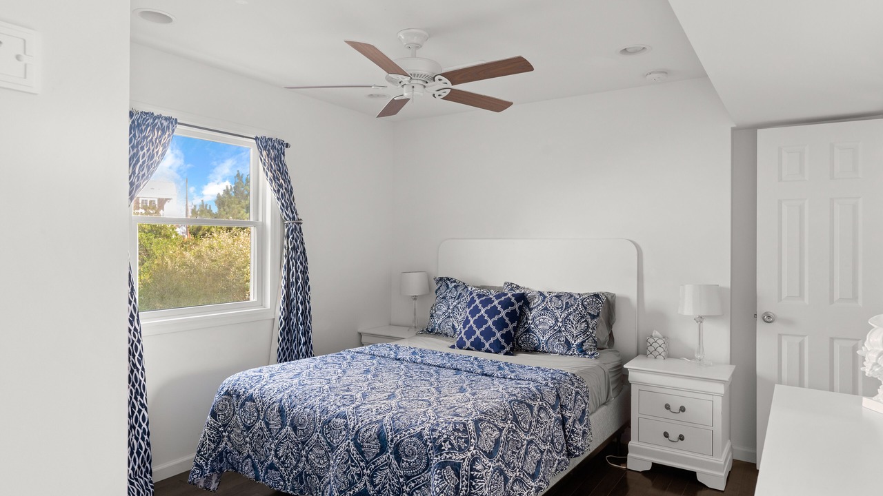 Photo of Bedroom in West Hampton Dunes