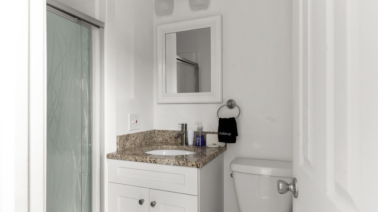 Photo of Bathroom in West Hampton Dunes