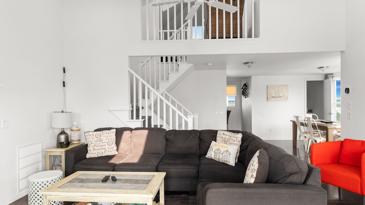 Photo of Livingroom in West Hampton Dunes