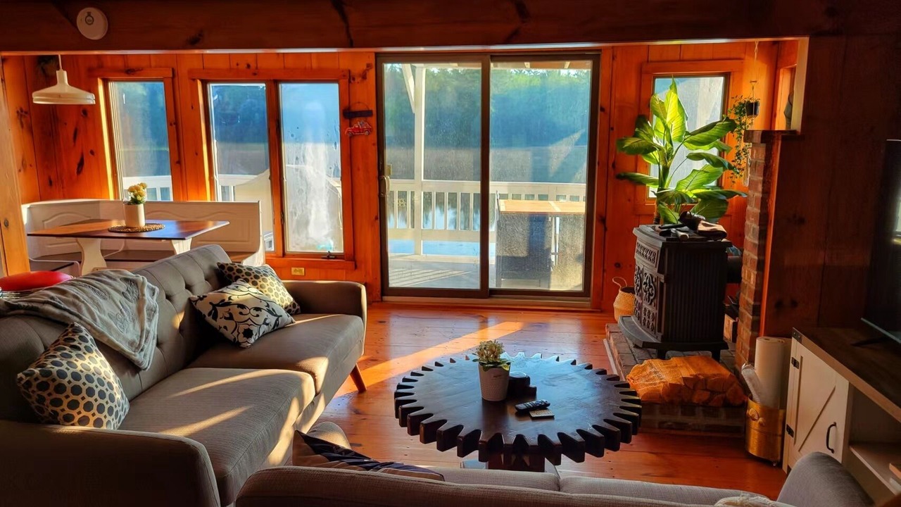 Photo of Livingroom in Springfield