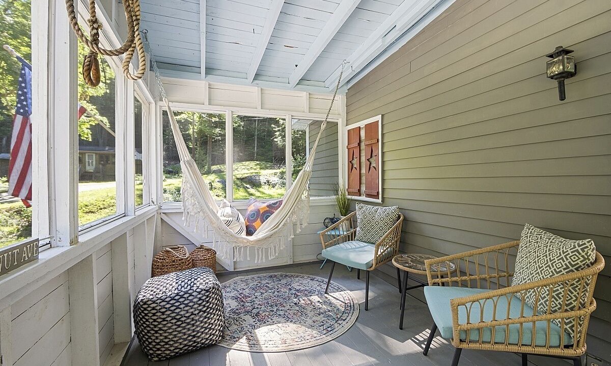 Photo of Patio Balcony in Gilmanton