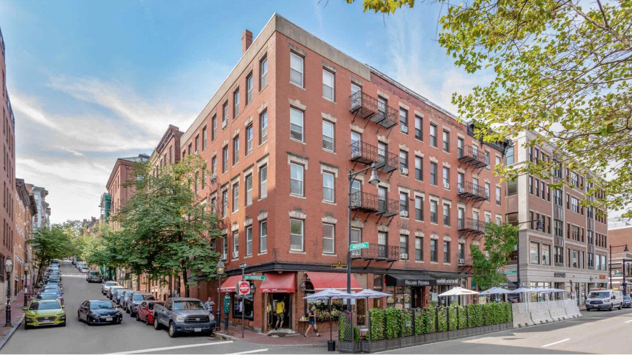 Photo of Outdoor in West End