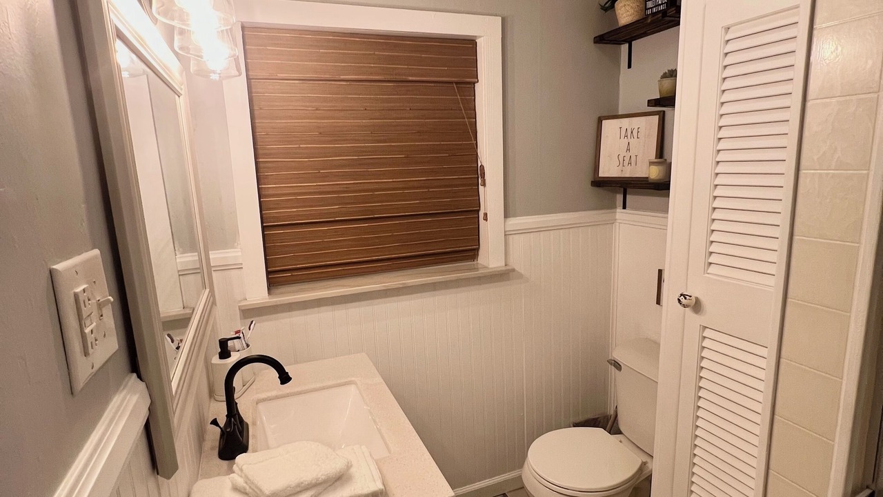 Photo of Bathroom in Summerlee