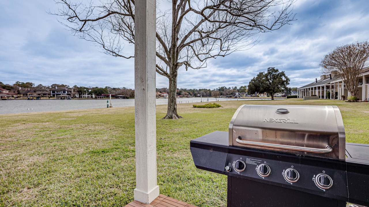 Photo of Outdoor in April Sound