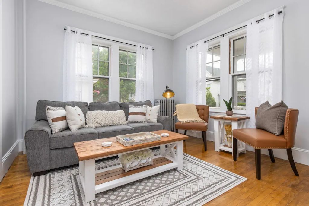 Photo of Livingroom in Dover