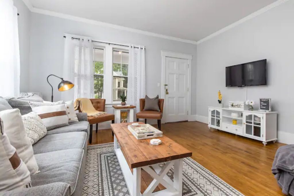 Photo of Livingroom in Dover