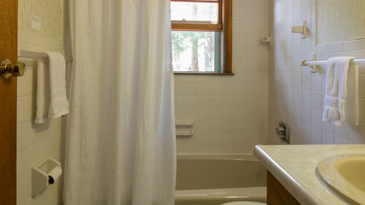 Photo of Bathroom in Hebron