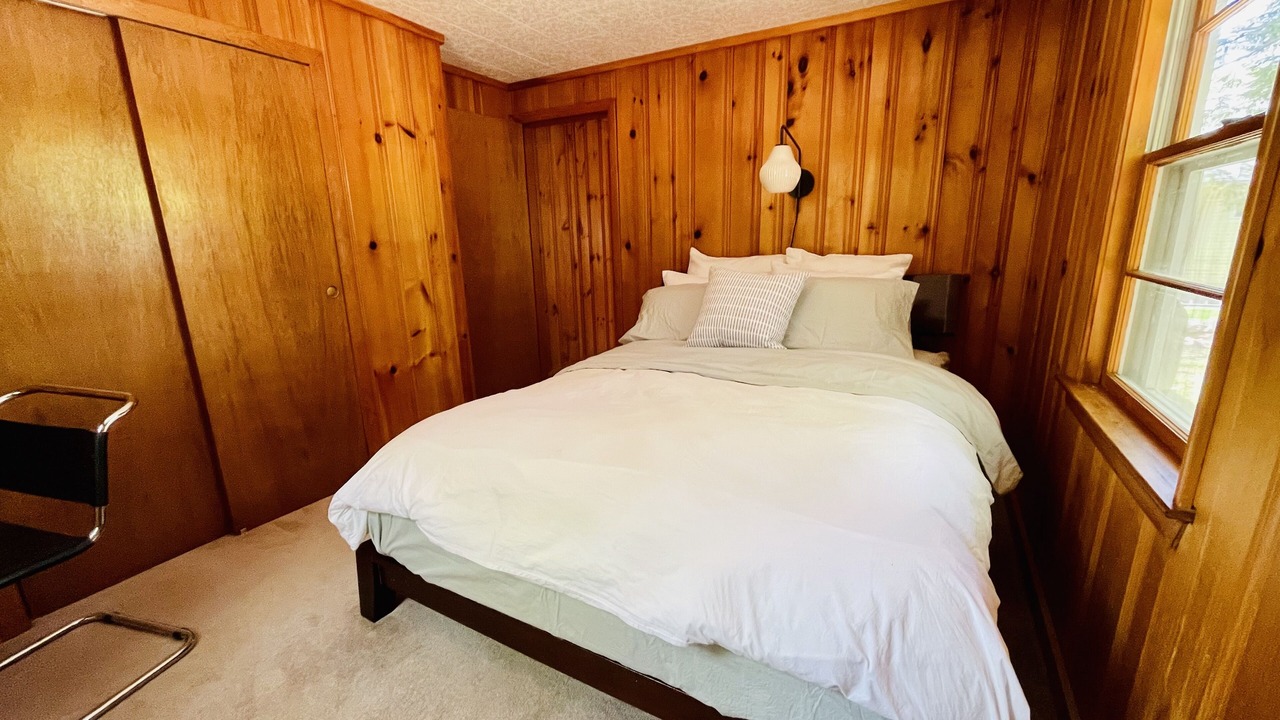 Photo of Bedroom in Hebron